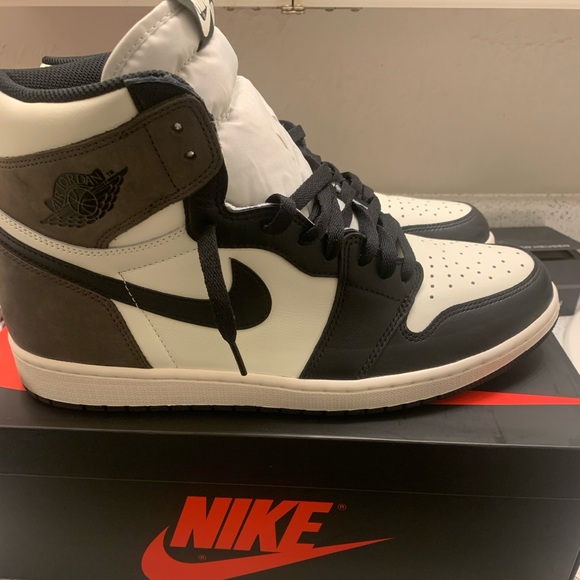 Jordan Mocha 1s - Picture 1 of 4